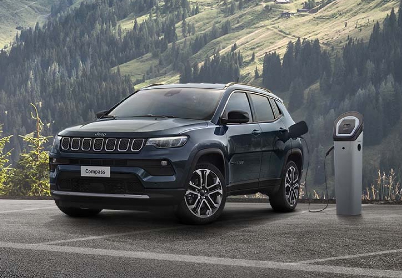 Nuova Jeep Compass 4xe Plug-in Hybrid - Noleggio Chiaro Nuova Jeep Compass 4xe Plug-in Hybrid - Noleggio Chiaro
