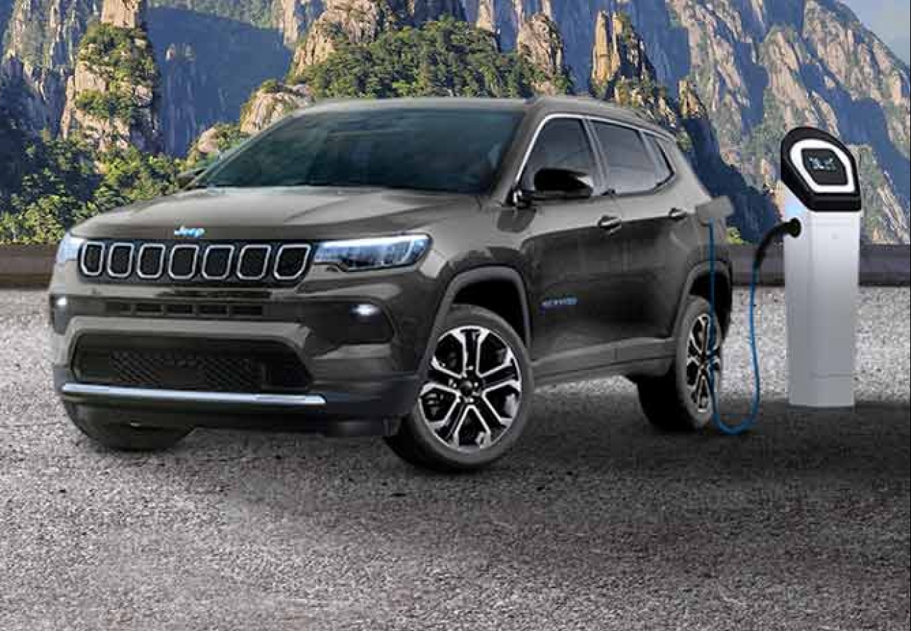 Nuova Jeep Compass 4xe Plug-in Hybrid - Easy Electric Nuova Jeep Compass 4xe Plug-in Hybrid - Easy Electric